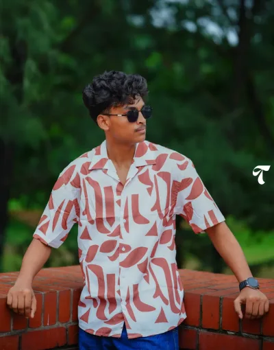 Toper Signature Abstract Shirt